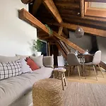 Loft De La Place Apartman *